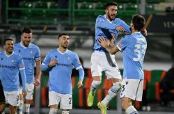 开云体育登录-罗马战平拉齐奥，争夺欧冠资格陷入僵局