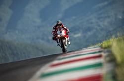 开云平台-羽坛新章，印尼队力克印度队，马琳统治全场诠释王者归来