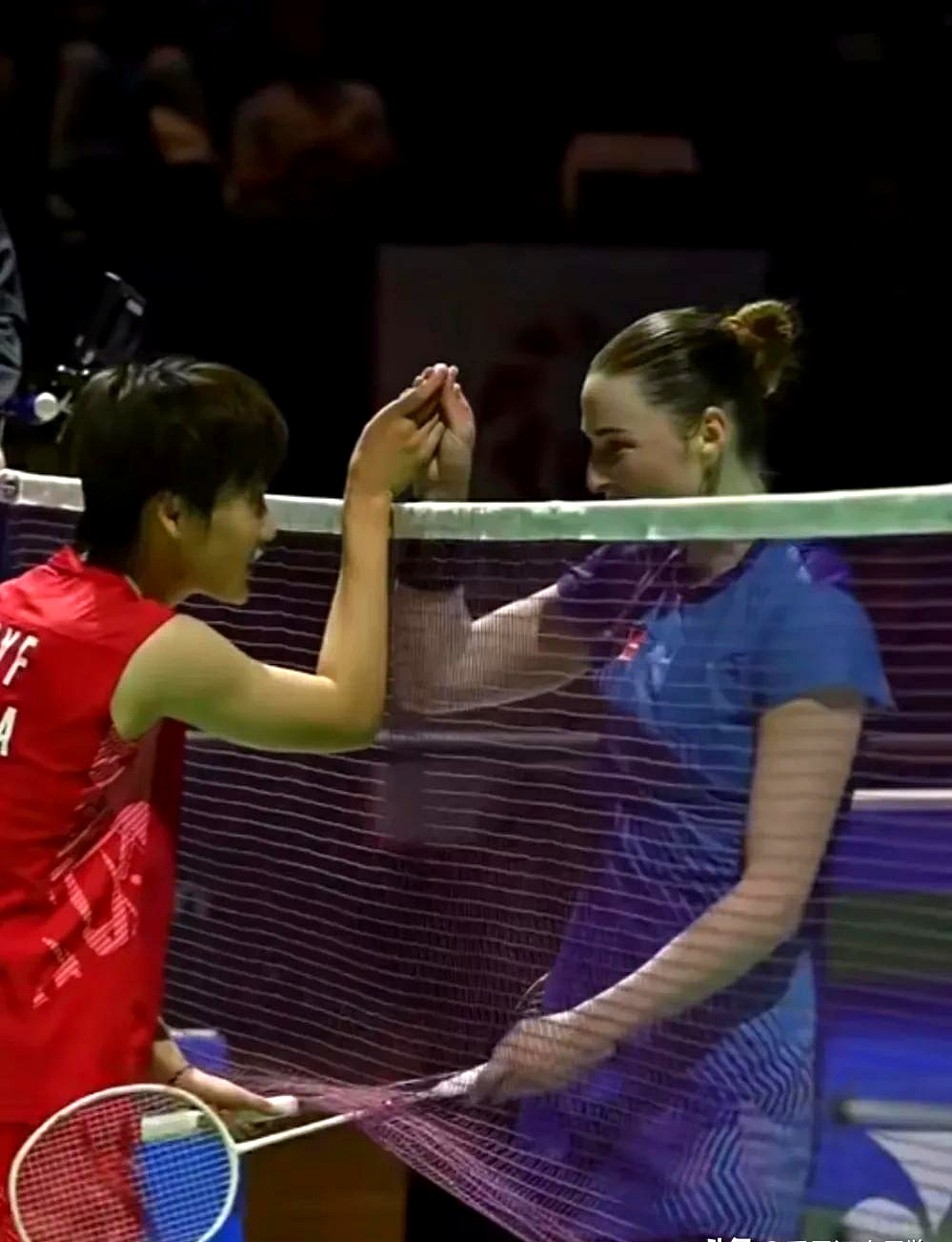 韩国队险胜丹麦队,陈雨菲点燃赛场 韩国队险胜丹麦队,陈雨菲点燃赛场