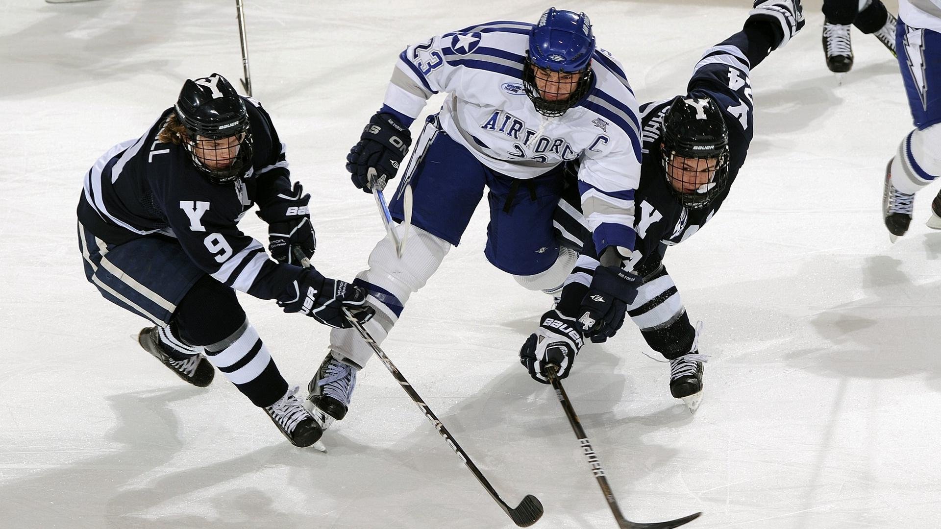 恩比德爆发难挽狂澜，森林狼正面击溃马刺显团队之力